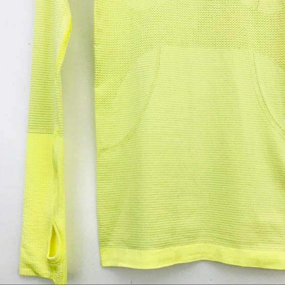 Lululemon Run Swiftly Turtleneck Clarity Yellow 4 - Picture 6 of 8